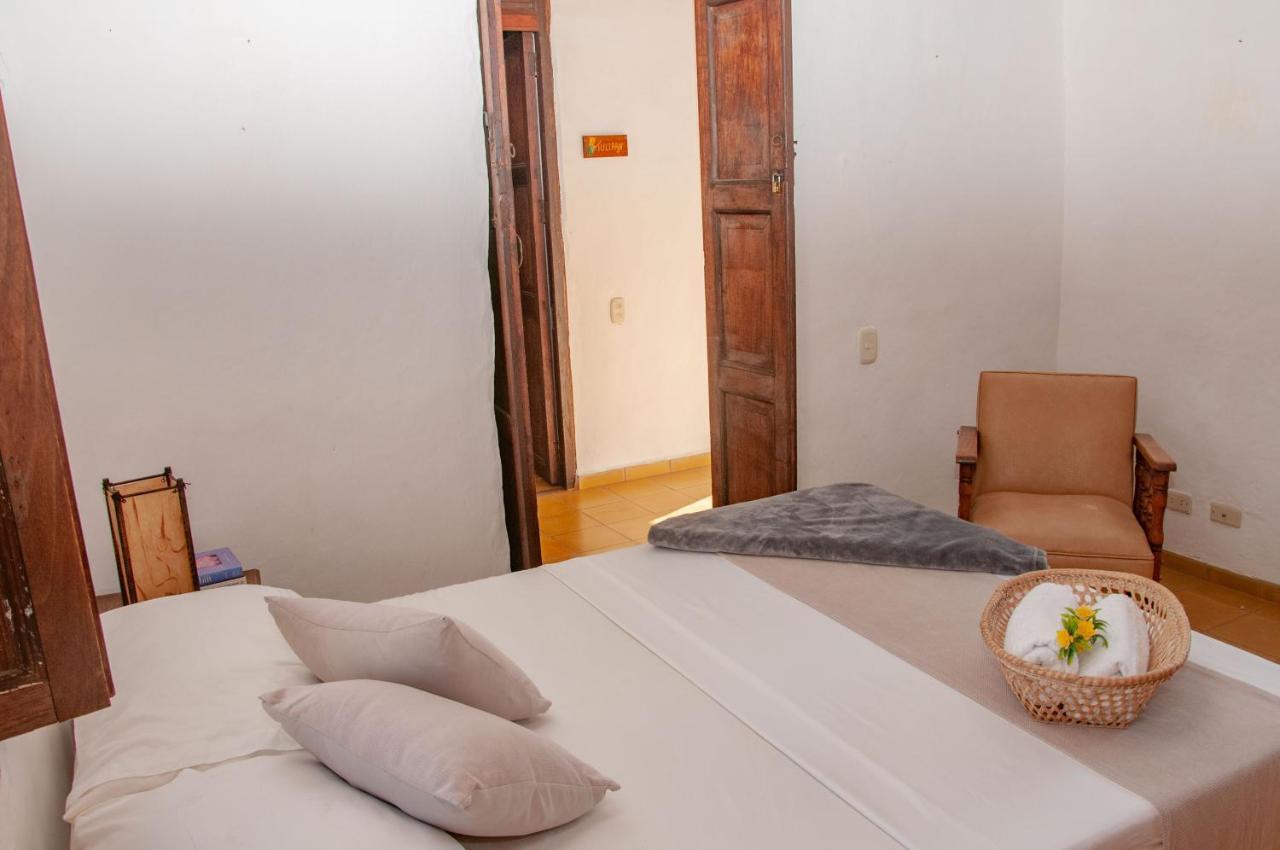 La Juanita Hostel Барічара Екстер'єр фото