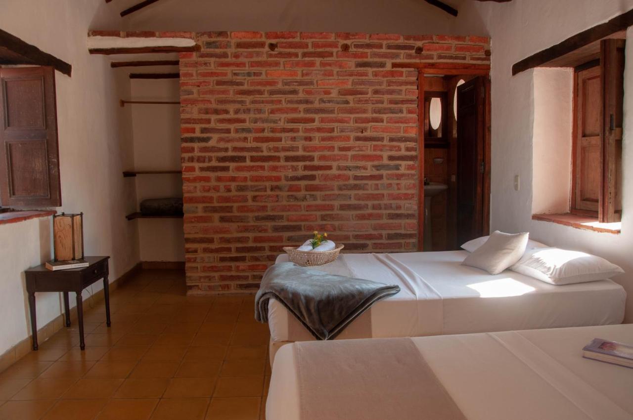 La Juanita Hostel Барічара Екстер'єр фото